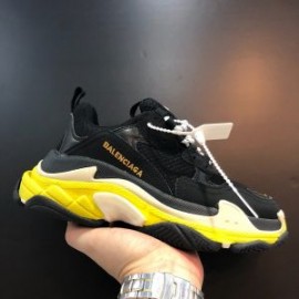 Balenciaga Triple S Sneakers UniseX In BlackYellow
